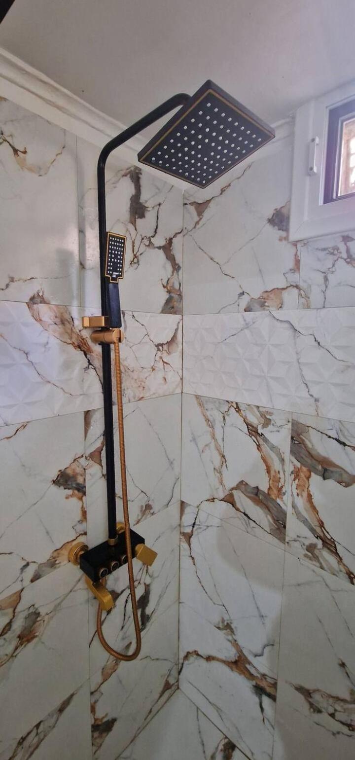 Home Away From Home_3Br At Maniatika_14Min Walk To The Port Piraeus Bagian luar foto